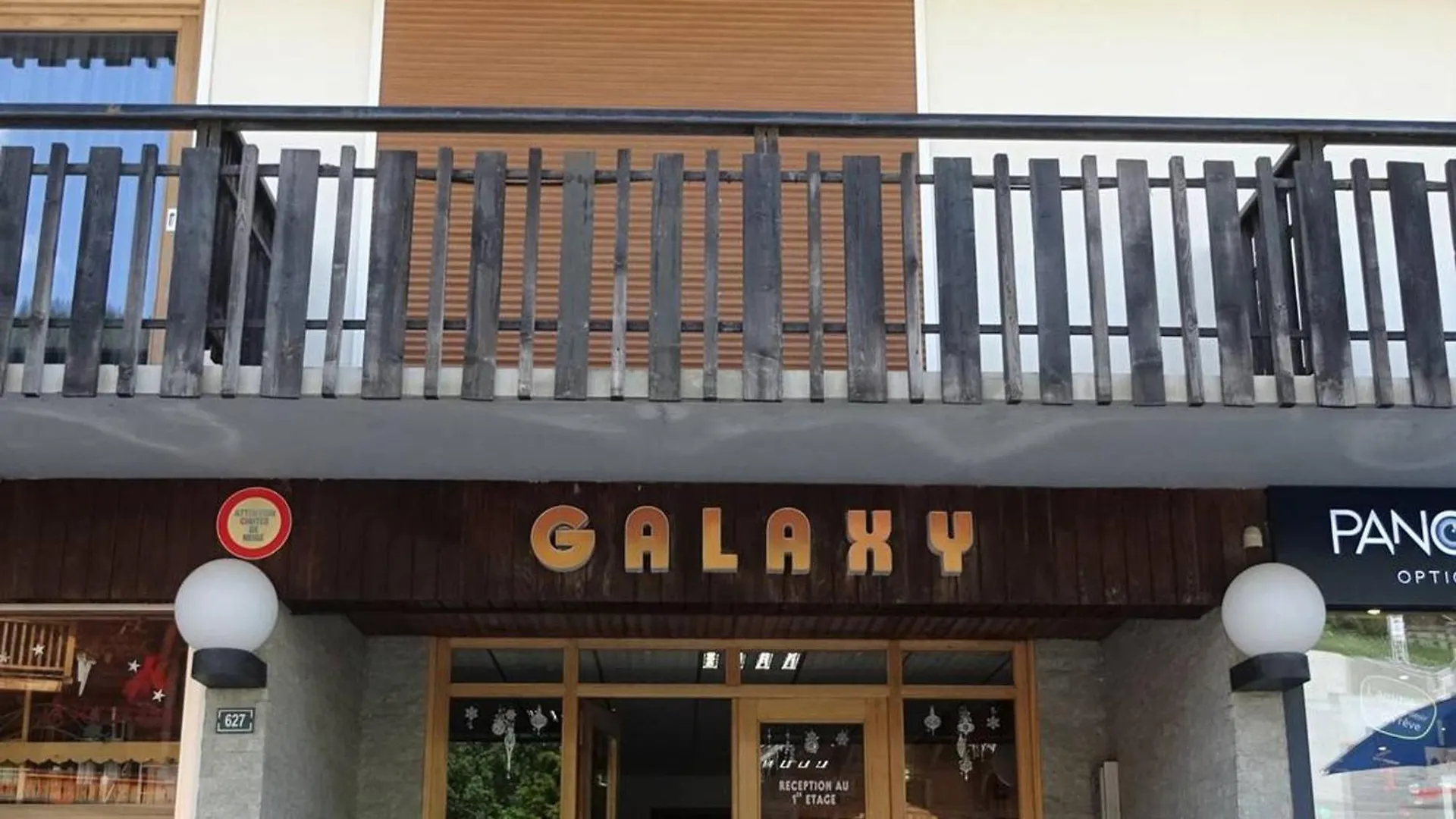 公寓 Appartement Spacieux 2 Pieces Aux Gets - 4 Pers, Balcon, Centre Village, Wifi, Draps Et Serviettes Inclus - Fr-1-802-35 莱热 法国