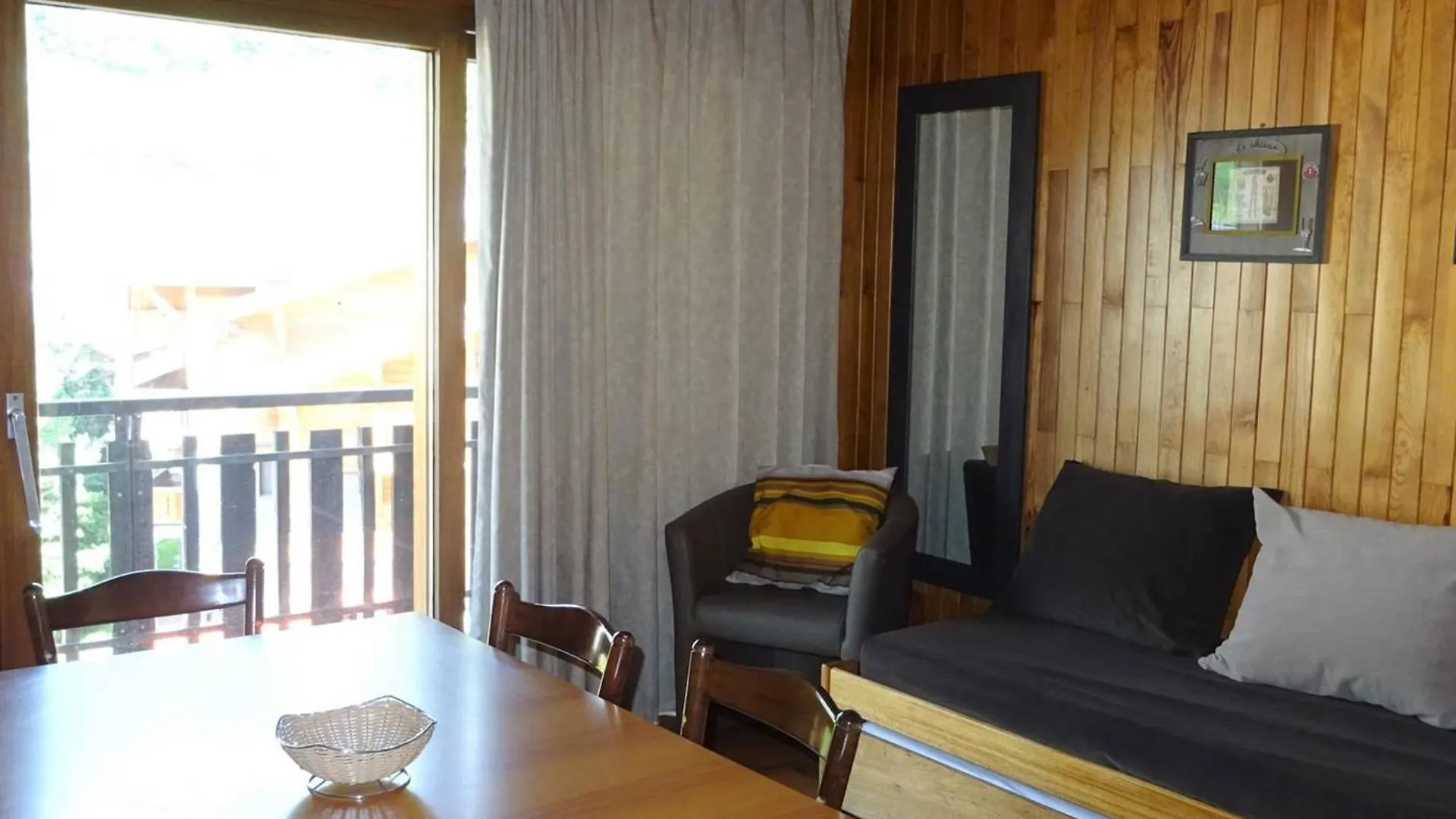 Appartement Spacieux 2 Pieces Aux Gets - 4 Pers, Balcon, Centre Village, Wifi, Draps Et Serviettes Inclus - Fr-1-802-35 Les Gets
